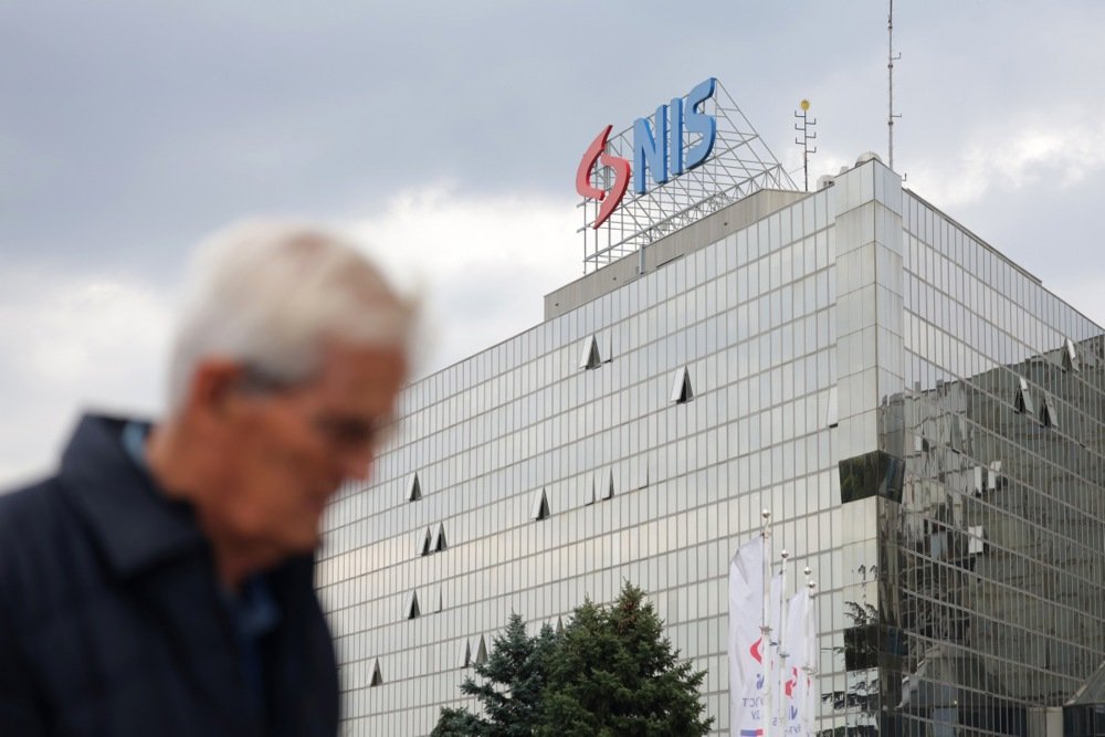 Od utorka neće raditi rafinerija Naftne industrije Srbije, rekao Vučić