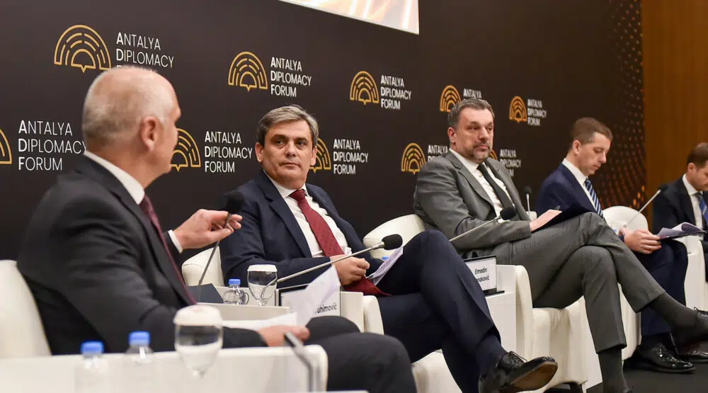 Ibrahimović: Regionalna saradnja u fokusu, Crna Gora pouzdan partner