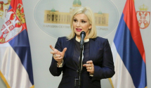 Mihajlović o izjavi Amfilohija: Zar u SPC-u nema nikog mudrijeg ko bolje razumije problem Kosova
