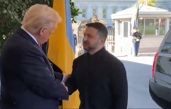 Tramp: Dosta je! Neka i Putin i Zelenski proglase pobjedu! Zelenski potvrdio: Zasad ništa od Tomahawka