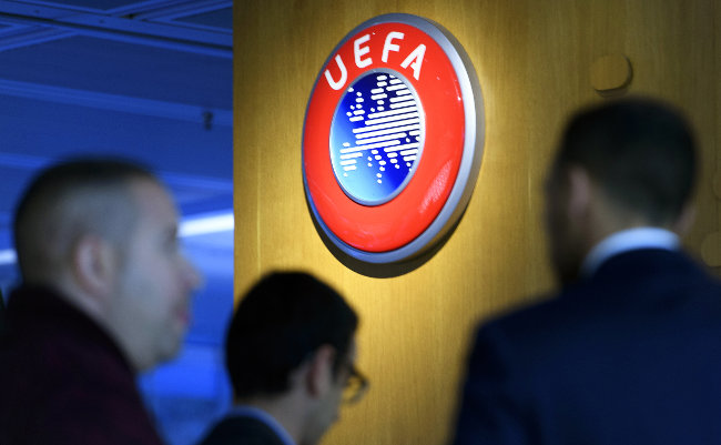 UEFA kaznila Švajcarce