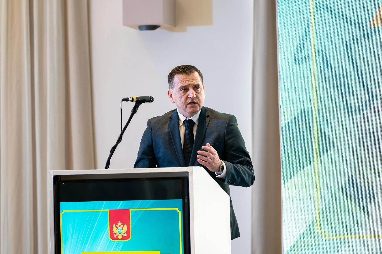 CGO: Vojinović da objasni javnosti čime ga je Ratko Petrović zadužio pa ga štiti u nezakonitom radu