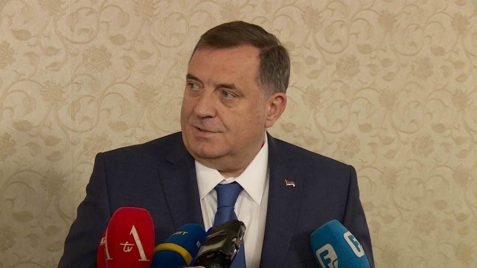 Dodik: U Srebrenici nije počinjen genocid, to je mit poput kosovskog