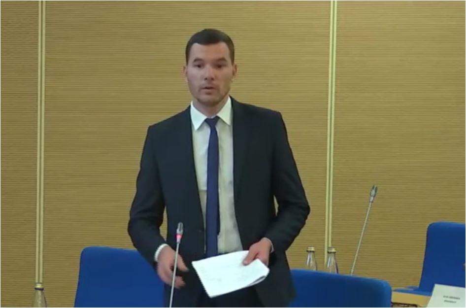 Krstović Muratoviću: Što se tiče ministra, zar da sa DPS-om smjenjujemo bilo kog?