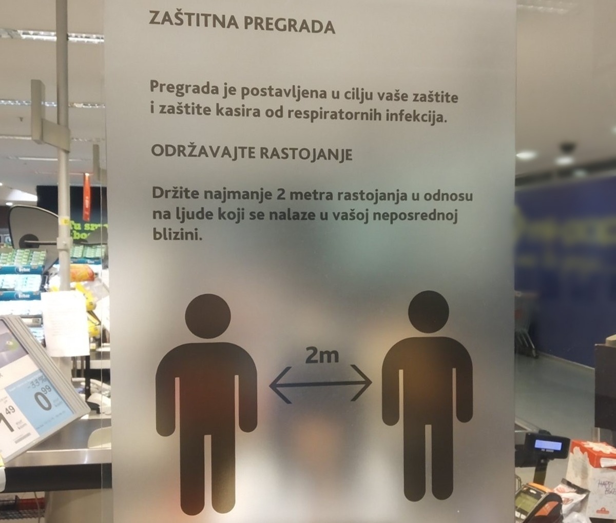 IDEA kao dodatnu mjeru zaštite u prodavnicama postavlja pleksiglas pregrade