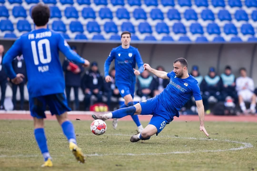 Jezero nadigralo Sutjesku, Budućnost rutinski, Otrant ispao