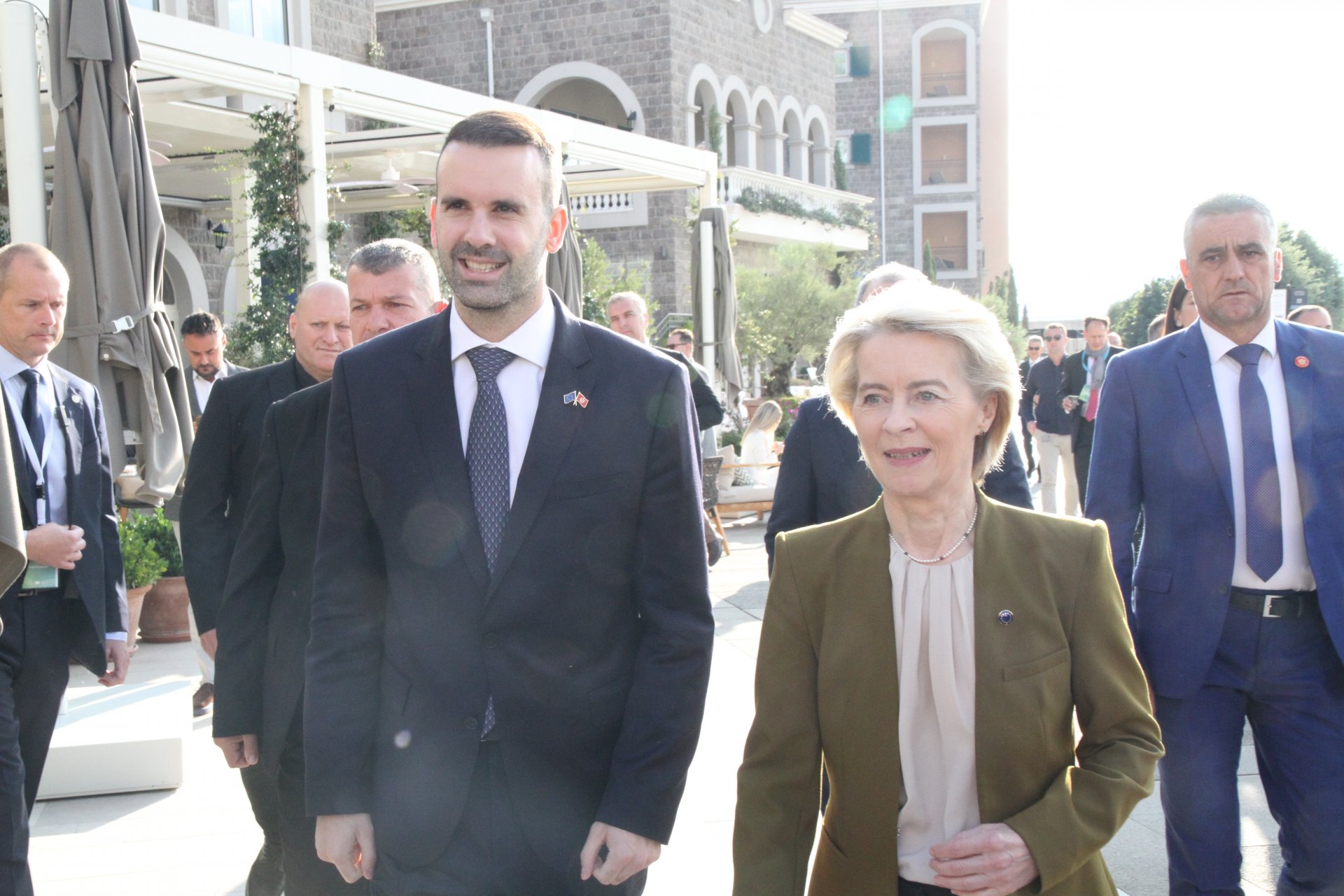 Spajić: CG snažno posvećena putu ka EU; Fon der Lajen: Sada je pravo vrijeme da se investira u Crnu Goru, cilj članstva u EU na dohvat ruke