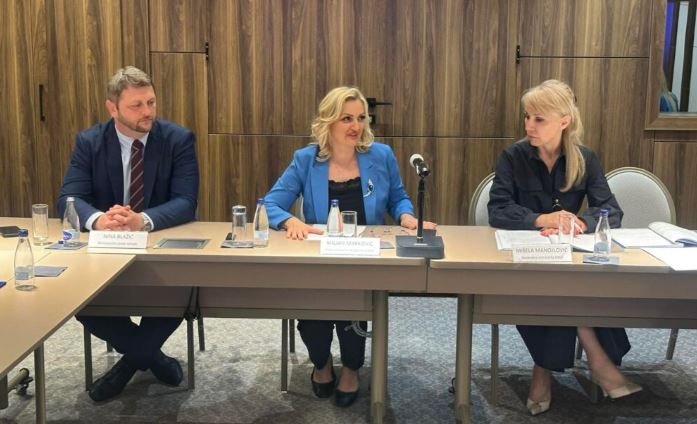 Borovinić Bojović izabrana za predsjednicu Skupštine Zajednice opština, Samir Agović za potpredsjednika