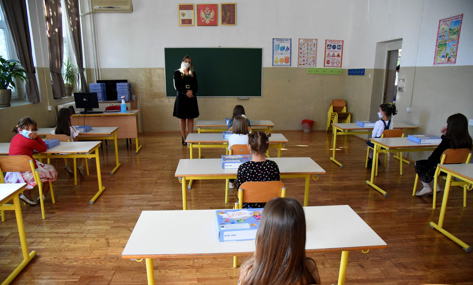 11 NVO: Umjesto vjeronauka, nužno građansko obrazovanje mladih