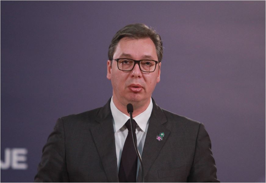 Vučić pušten kući nakon liječenja na VMA