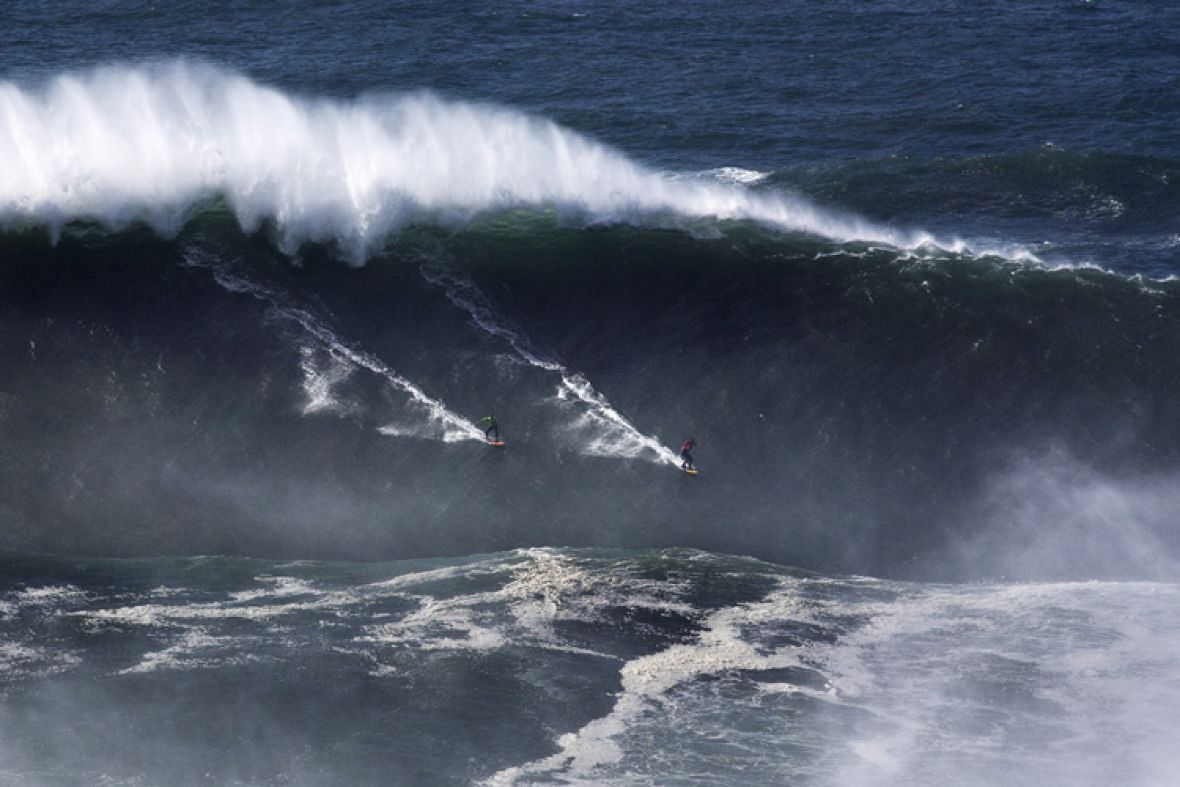 Brazilski surfer oborio rekord: Pogledajte surfovanje na najvećem talasu ikada