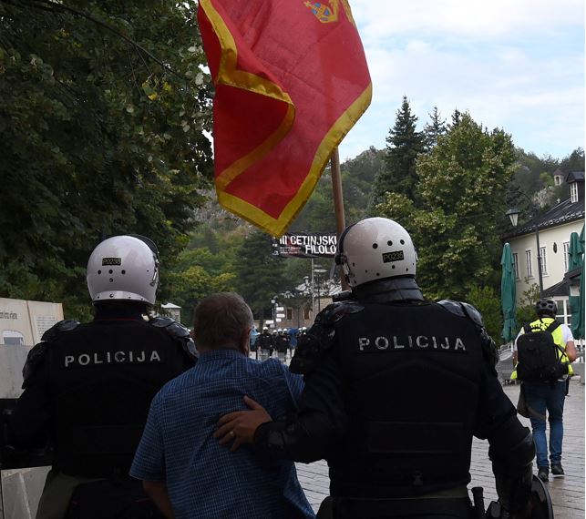 Veleizdaja i izdaja