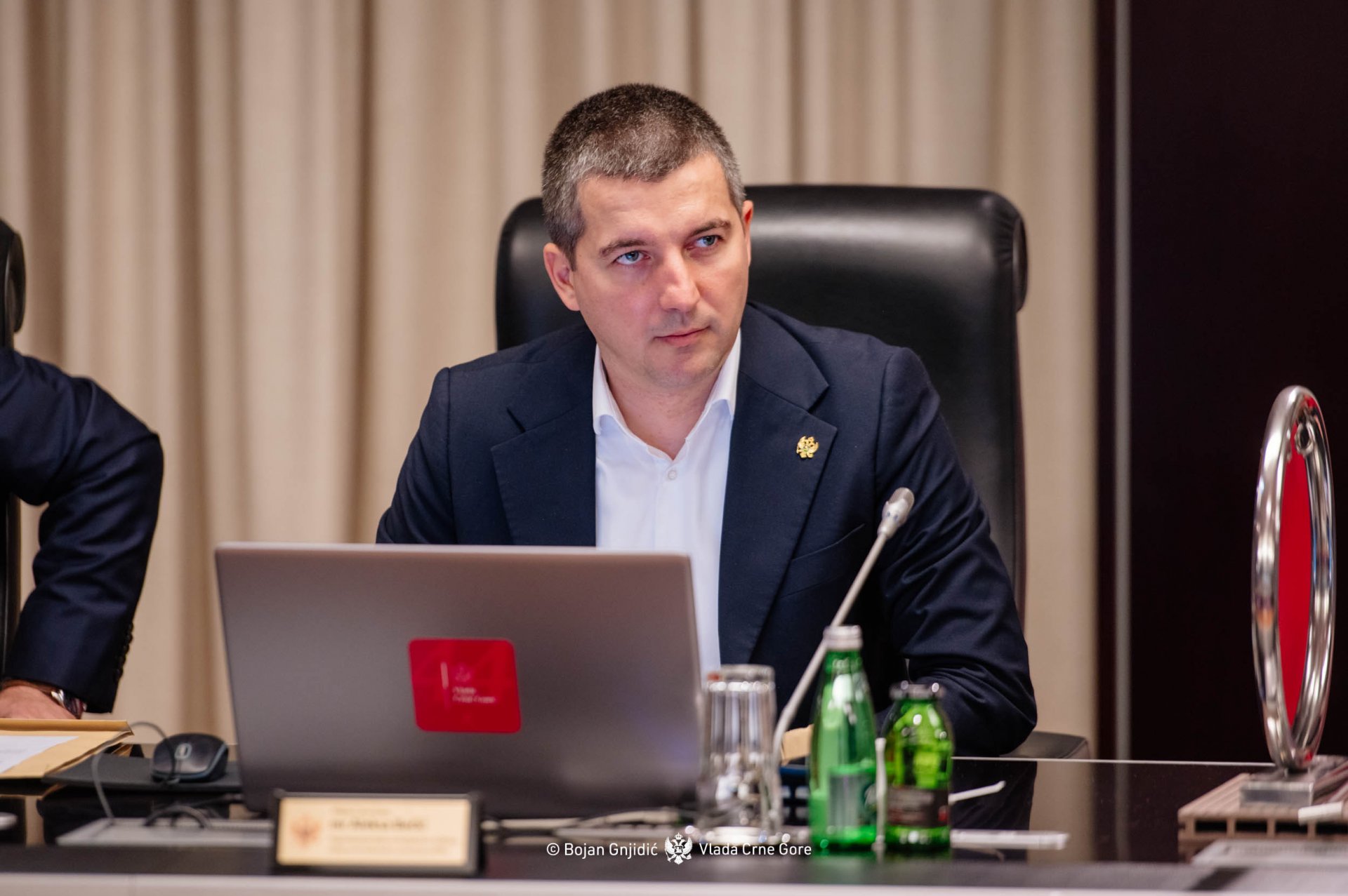 Bečić: Izbori u jednom danu sprečavaju izborni turizam