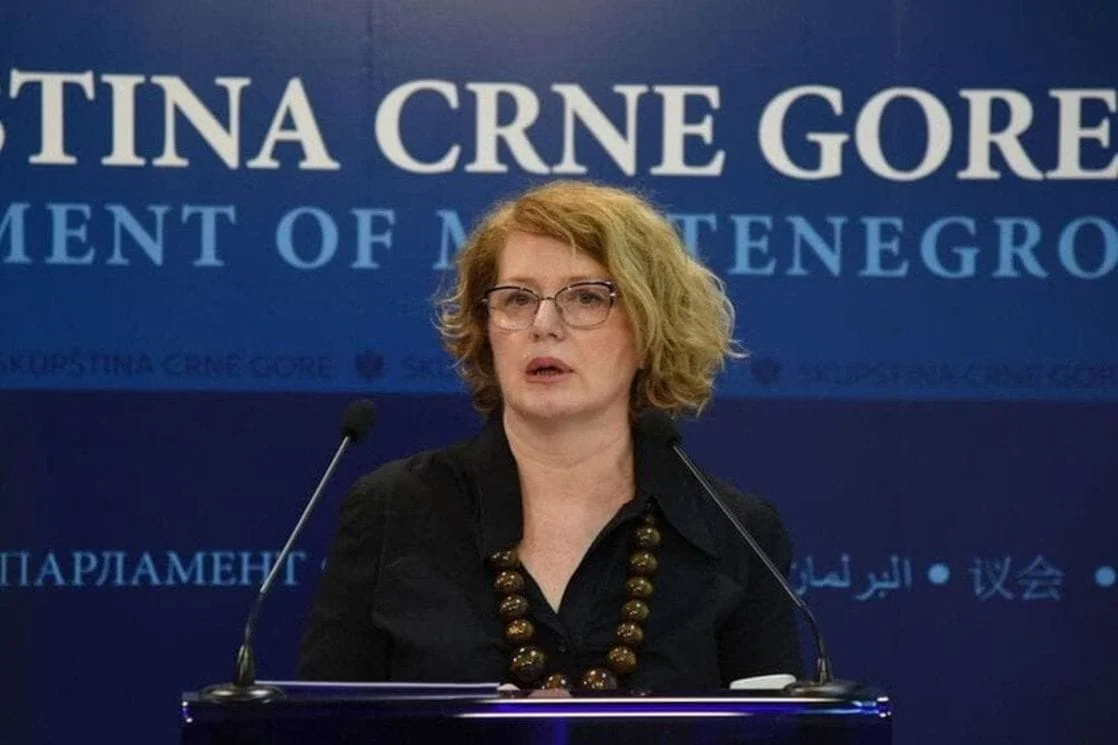 Bošnjak: Lažnih diploma ima i u vrhu Vlade, moramo ovome pod hitno stati na kraj