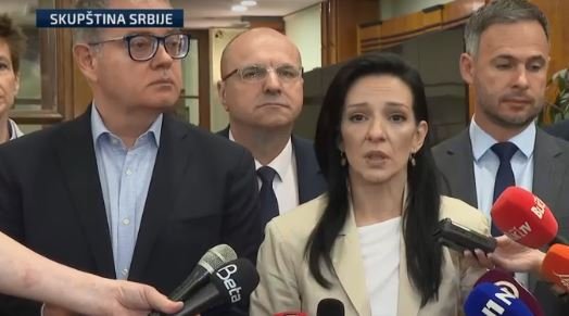 Opozicija napustila sastanak u Skupštini Srbije: „Bio je predstava za goste“