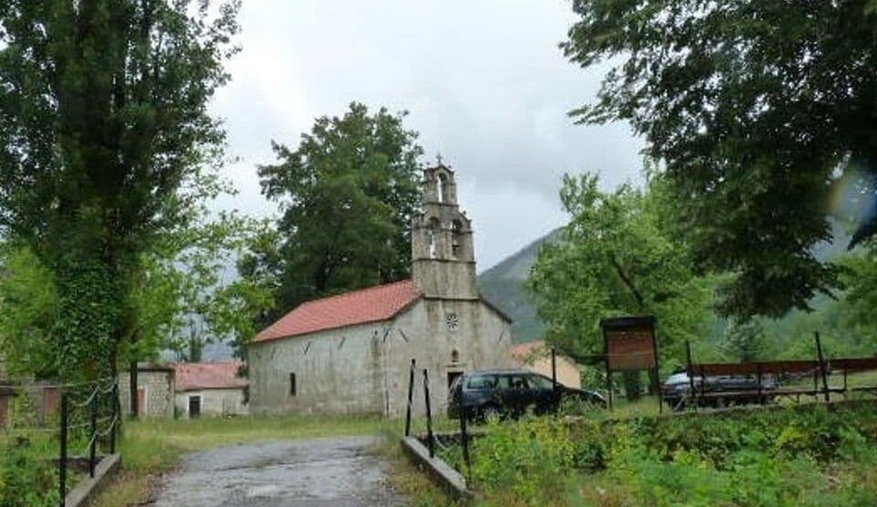 Crkva Srbije traži  vlasništvo nad crkvama Sv. Dimitrija i Sv. Danila u Ljubotinju