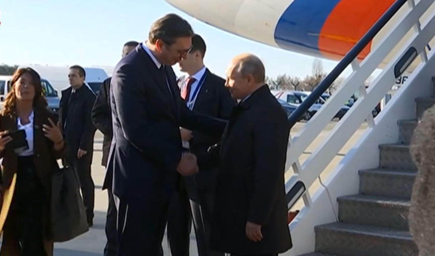 Sletio avion, Putin stigao u Beograd