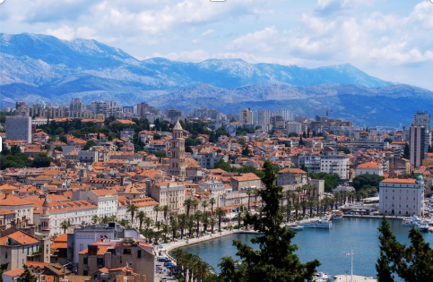 Hrvatska: Nasilnici prekinuli manifestaciju Dani srpske kulture u Splitu