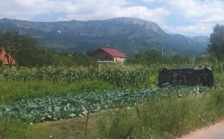 Tragedija u Nikšiću: U saobraćajnoj nesreći poginuo 27-godišnji Ljubo Ćorović, žena teže povrijeđena