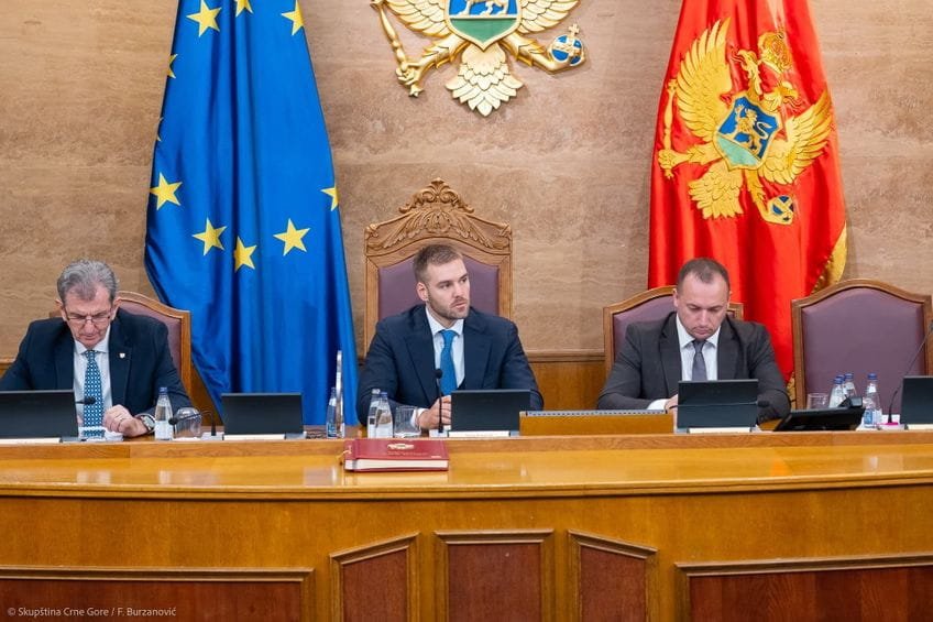 Pred poslanicima Zakon o javnim okupljanjima