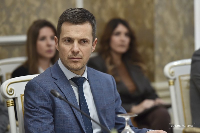 Jočić smijenila Valeriju Saveljić, Mujović hitno zatražio od EPCG smjenu OD Solara
