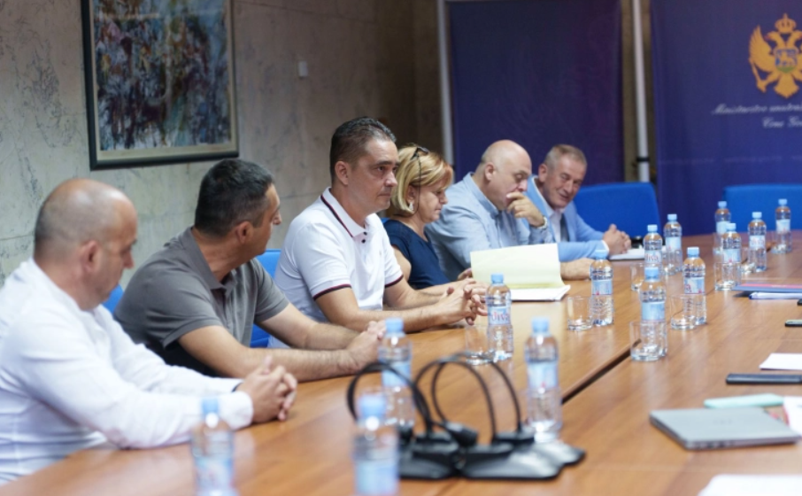 Sindikat UP: Predlog uredbe o povećanju koeficijenata zaposlenima biće u predlogu budžeta za 2026.