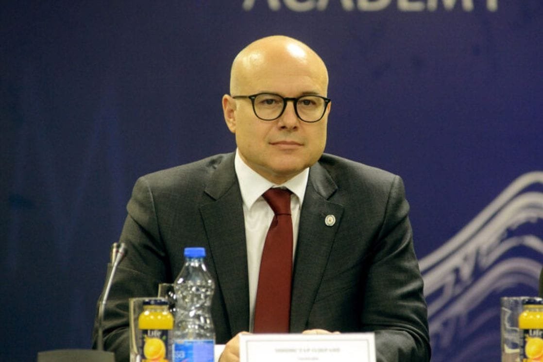 Srpski ministar odbrane traži da se vrati obavezni vojni rok