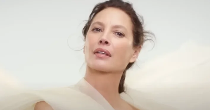 7 nevjerovatnih makeup trikova za žene 50+ godina: Naučite kako da šminkom postignete blistav i mladolik izgled