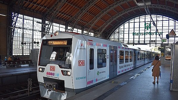 Hamburg piše istoriju: Prvi voz bez mašinovođe