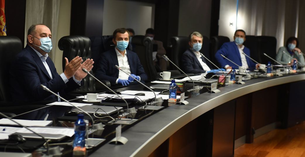 NKT: Građani mogu vani do 23 sata, prodavnice rade do 22 h, ukinute posebne mjere za Tuzi...