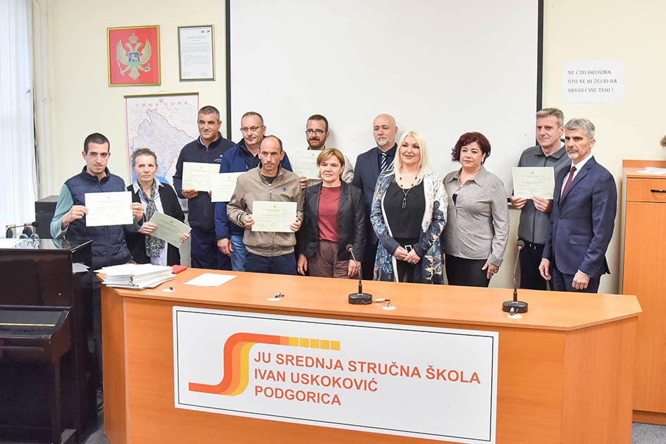 PKCG dodijelila diplome polaznicima programa prekvalifikacije za mehaničare motornih vozila, instalere grijanja i hlađenja i zavarivače