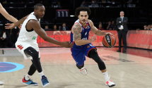 Efes razbio Bajern, kakva partija Larkina