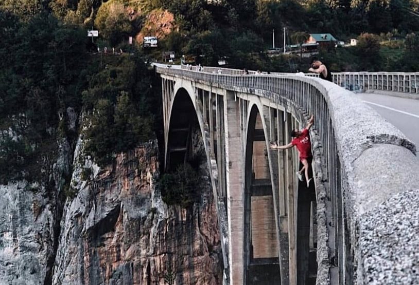 Fotografija sa mosta na Đurđevića Tari ledi kriv u žilama: "Ne rizikujte život zbog dobre fotke"