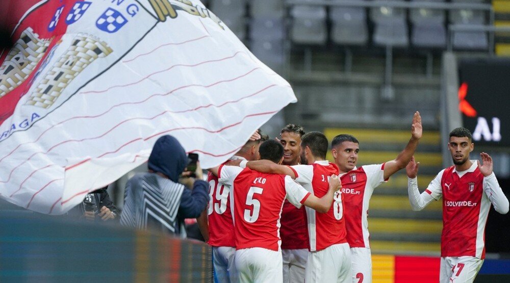 Braga nadigrala Zvezdu, veliko iznenađenje u Holandiji