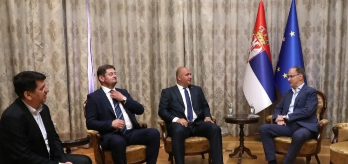 Vraneš bio kod Macuta: Srbija brine o svojim građanima bez obzira u kojoj zemlji žive