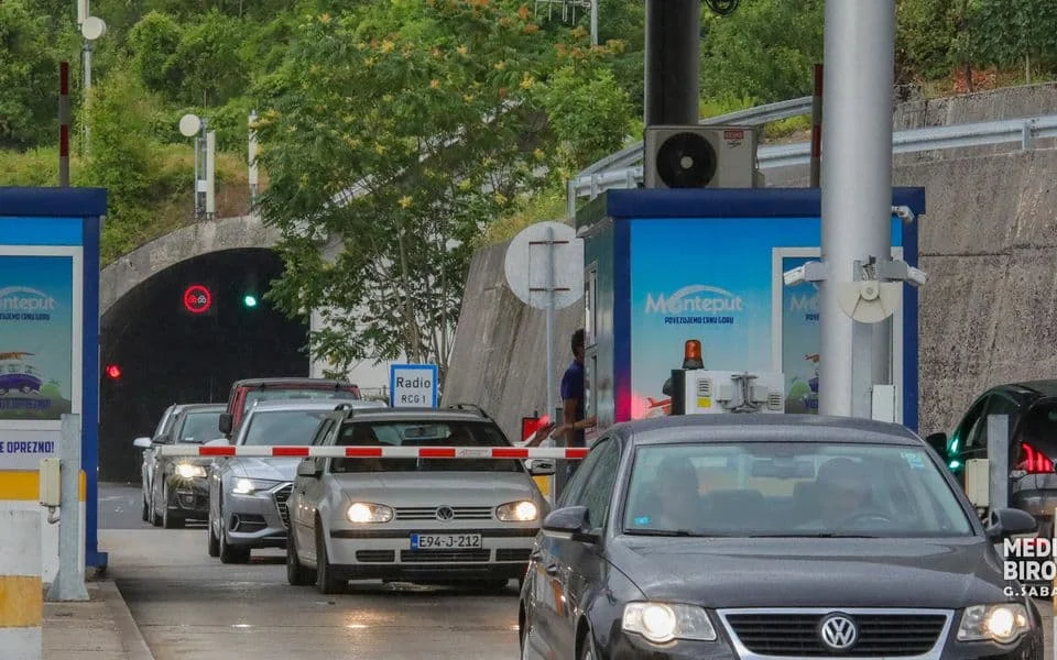 Tunel Sozina opslužio 47,93 hiljade vozila