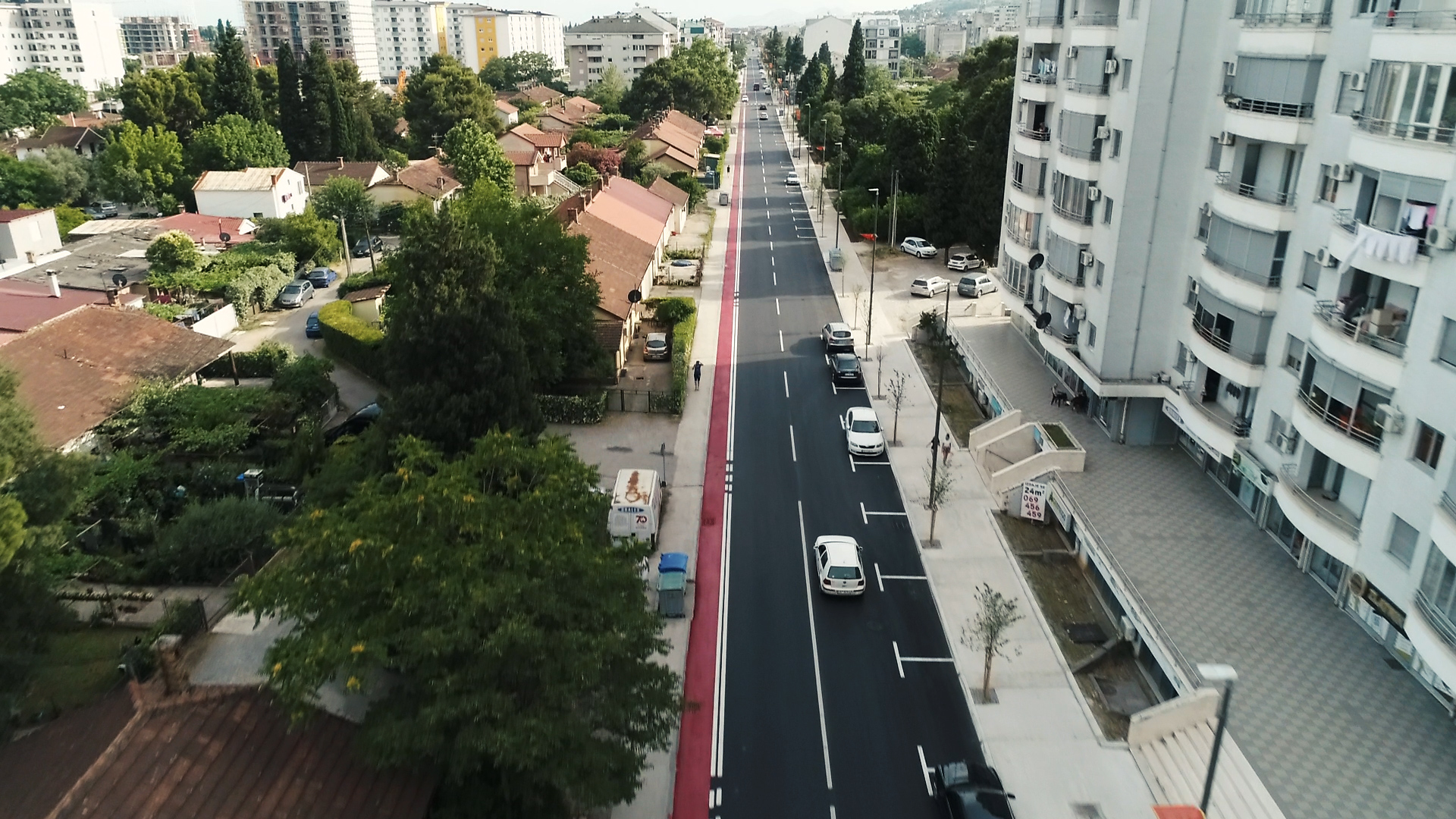 Rekonstruisana Ulica Kralja Nikole i obezbijeđeno 120 novih parking mjesta