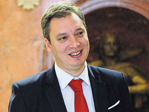 Večeras dobio sina: Vučić treći put otac