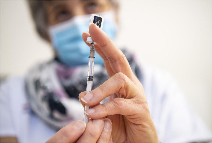 Odbili i 100.000 vakcina Deripaskine fondacije