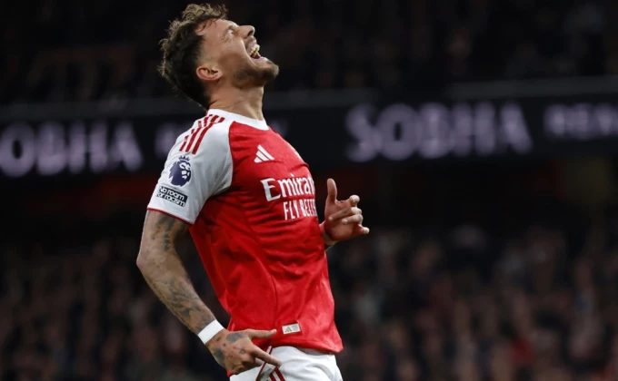 Artetine muke rastu, nova povreda