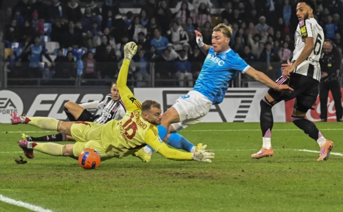 Napoli u derbiju bolji od Juventusa