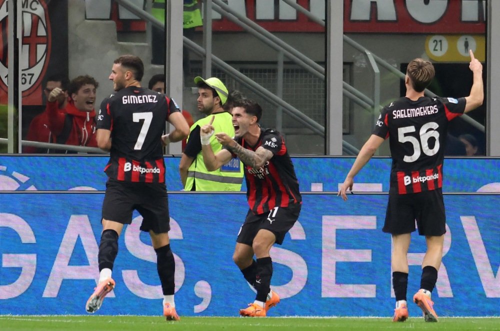 Milan u velikom derbiju srušio Napoli