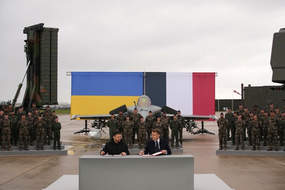 Zelenski: Ukrajina će dobiti 100 Rafala