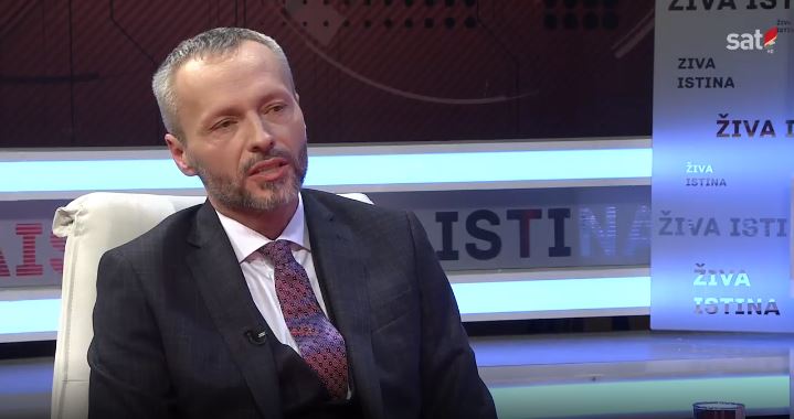 Olenik: Odluka Crne Gore epidemiološka, reakcija Srbije politička