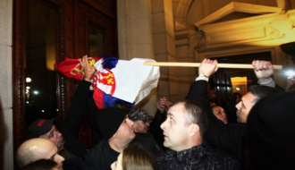 Incidenti ispred Skupštine Srbije