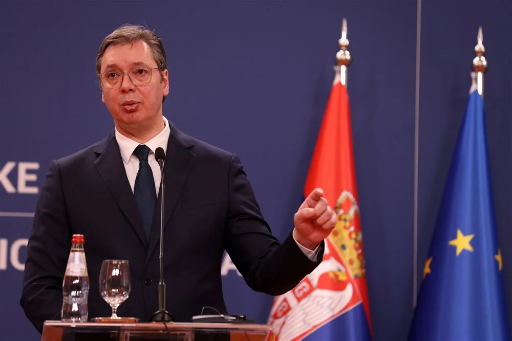 Vučić: Razmijenio sam poruke sa Milatovićem, vjerujem da će jedno od prvih mjesta koje će posjetiti biti Beograd