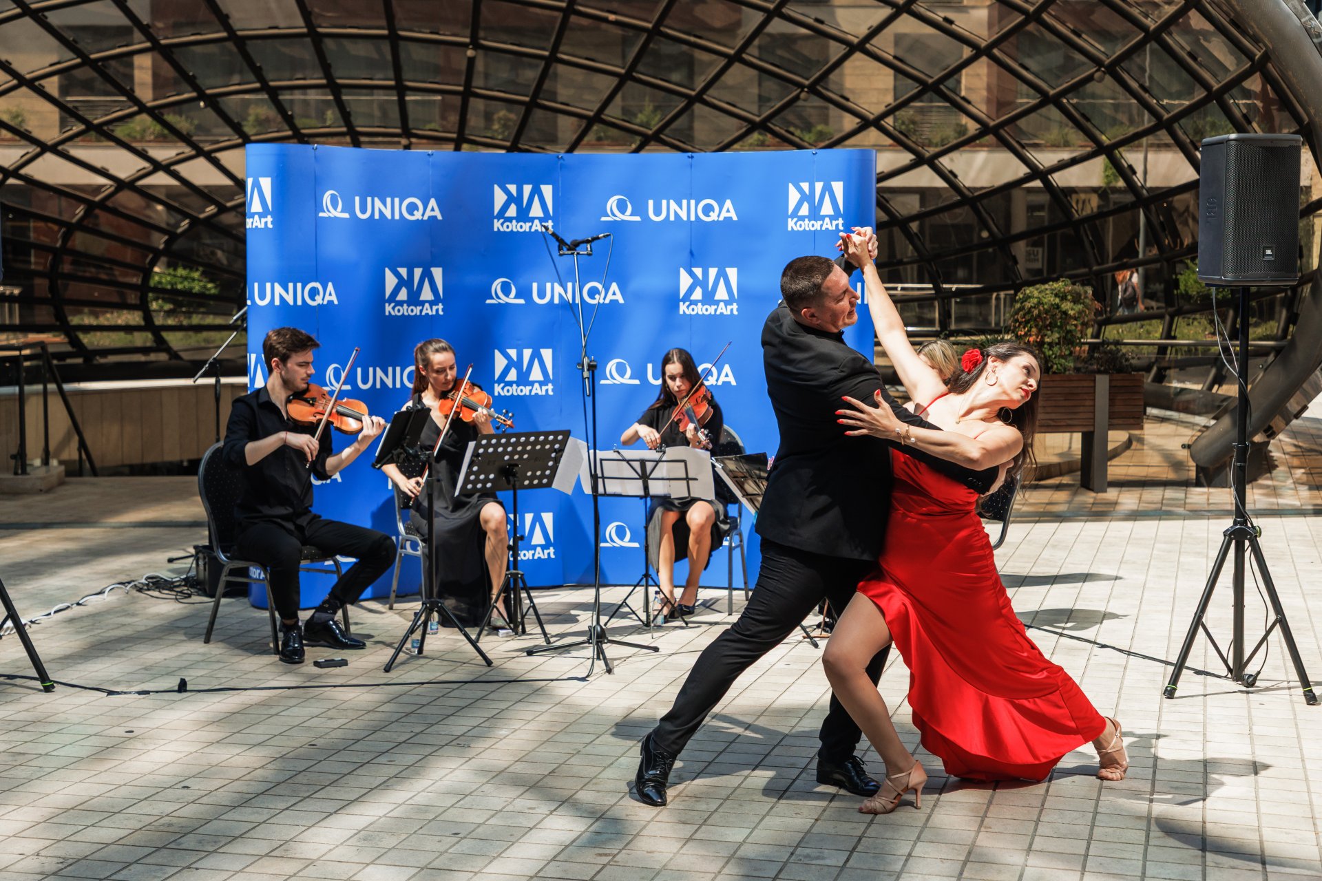 Buđenje uz Štrausa: UNIQA podržala KotorArt festival