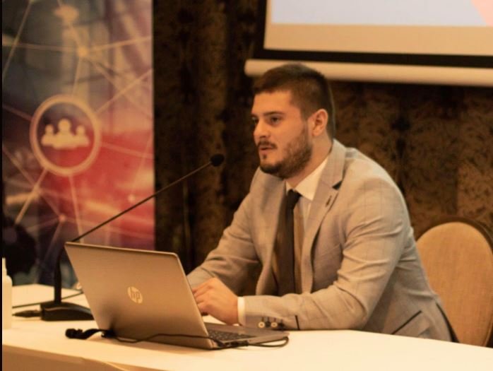 Banović: Izjava Džulijen Smit bi trebalo da bude veliko upozorenje crnogorskim zvaničnicima