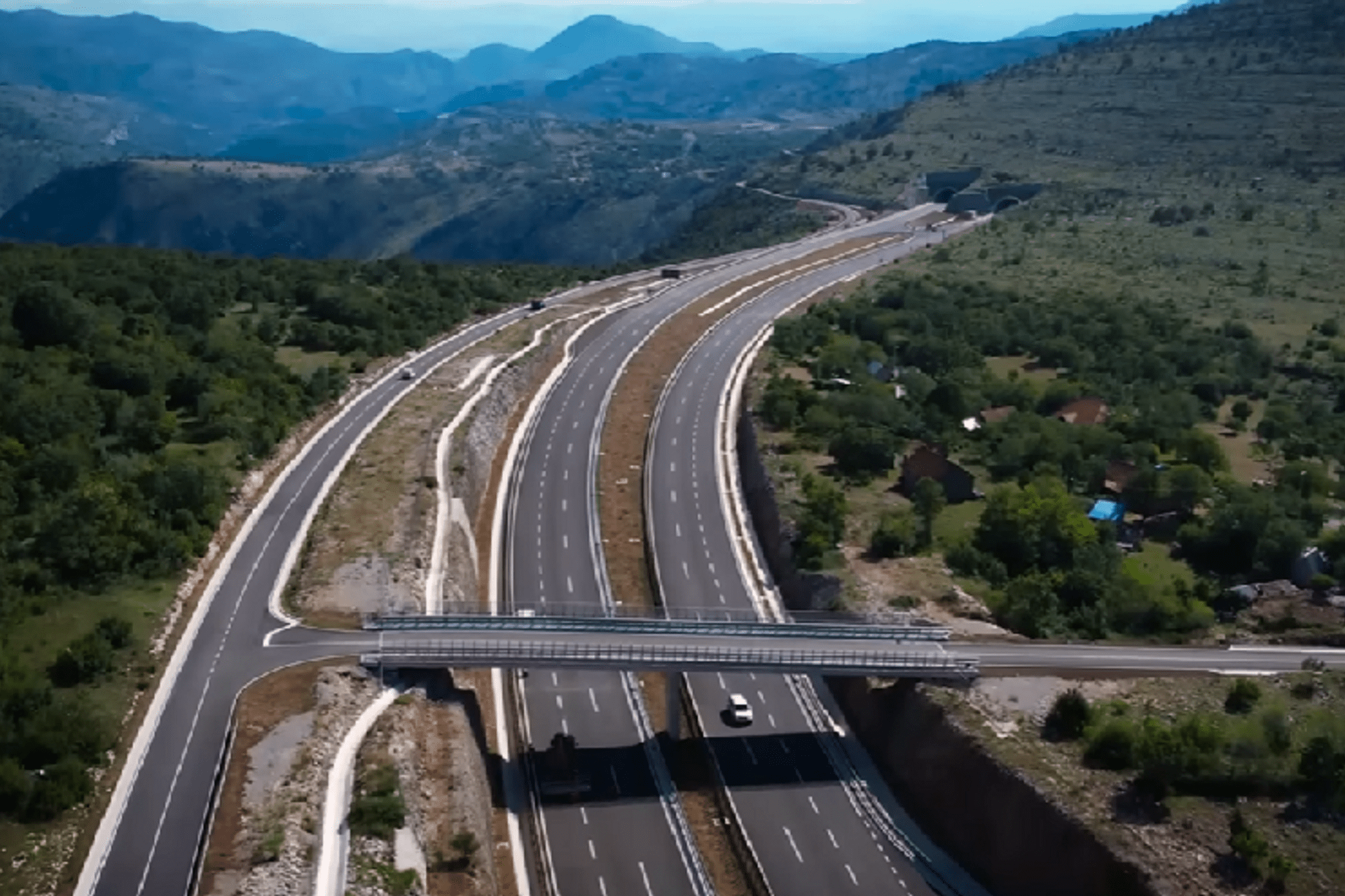 Auto putem za 15 dana prošlo 157 hiljada vozila