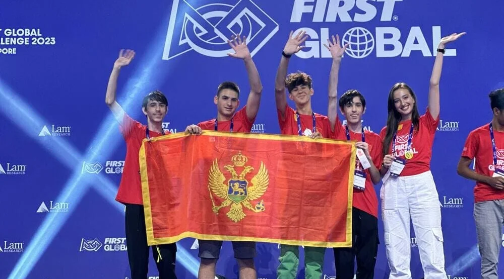 Crnogorski robotičari osvojili treće mjesto na Olimpijadi u Singapuru